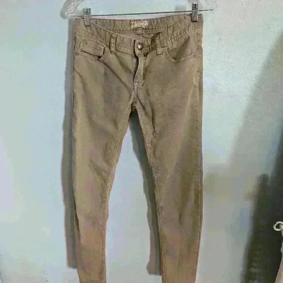 Free People Denim - Free people olive green low rise jeans size 27